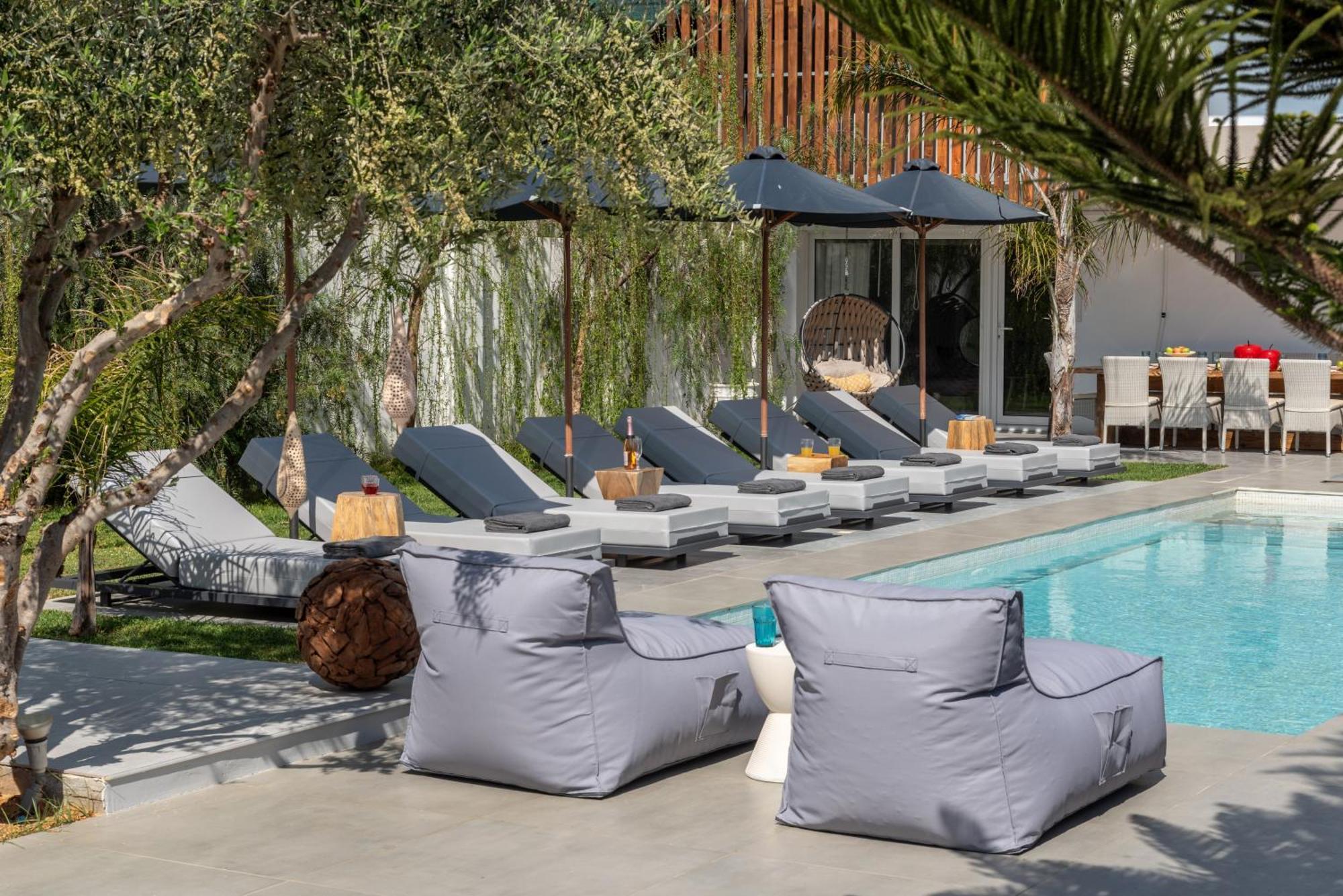 Hypnosis Beachside Villa With Private Heated Pool Georgioupoli Exteriér fotografie