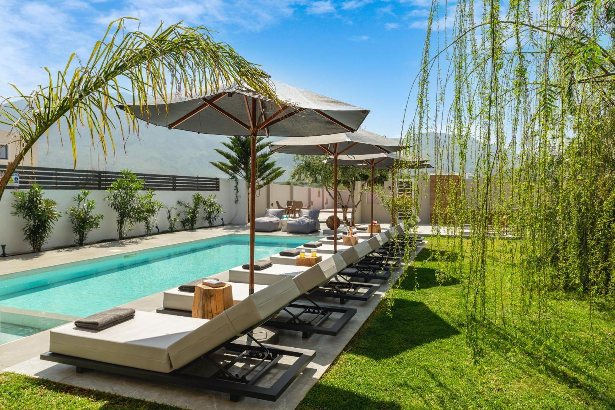 Hypnosis Beachside Villa With Private Heated Pool Georgioupoli Exteriér fotografie