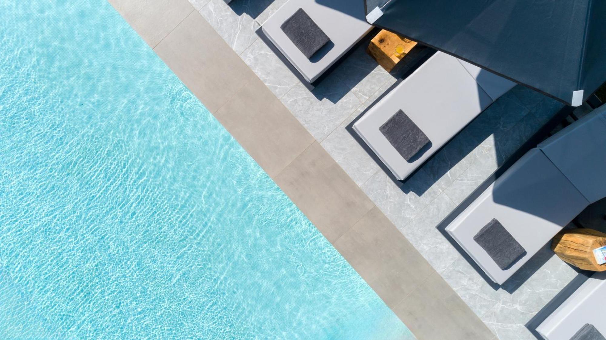 Hypnosis Beachside Villa With Private Heated Pool Georgioupoli Exteriér fotografie